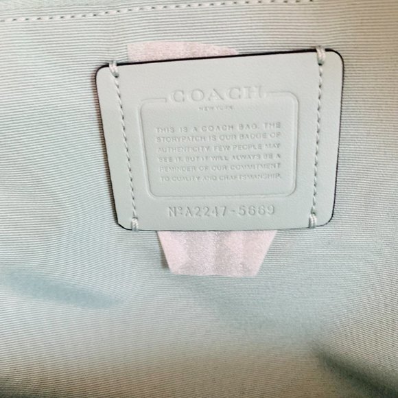 COACH LEATHER LARGE LAPTOP COURT BACKPACK - Picture 12 of 14